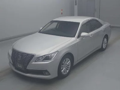 Toyota CROWN HYBRID