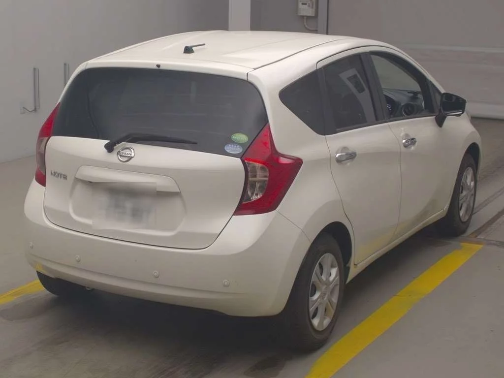 Nissan Note  с аукциона в Японии