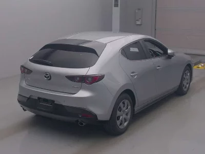 MAZDA MAZDA3 FASTBACK