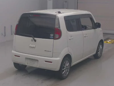 SUZUKI MRWAGON