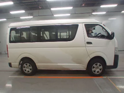 Toyota HIACE WAGON