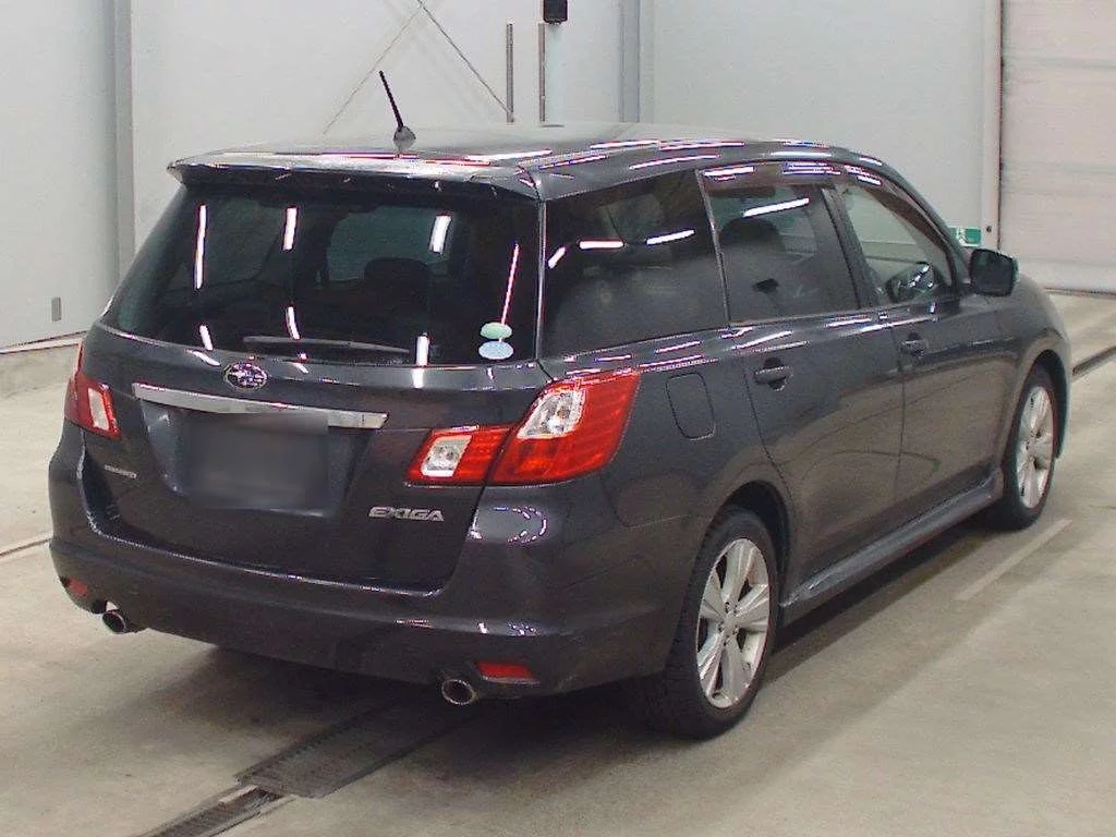 Subaru Exiga  с аукциона в Японии