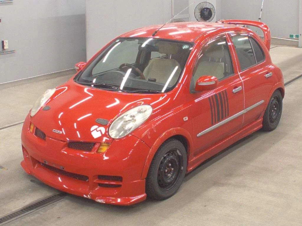 Nissan March  с аукциона в Японии