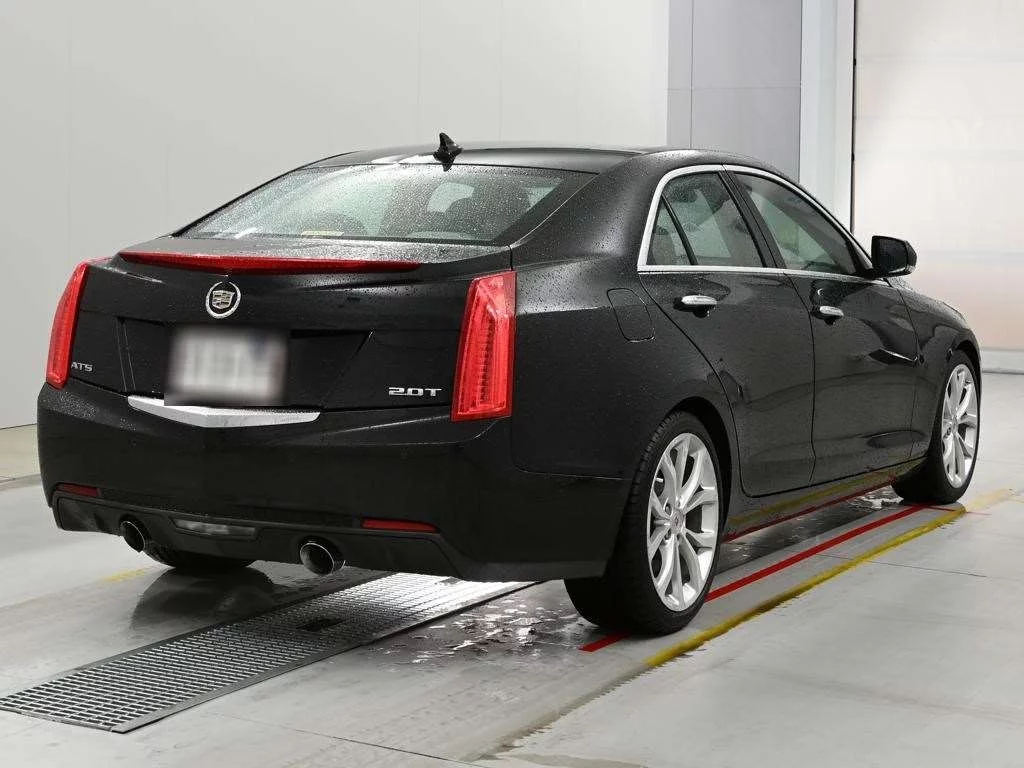 Cadillac ATS  с аукциона в Японии