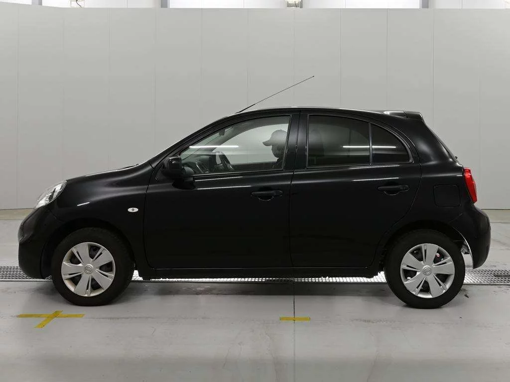 Nissan March  с аукциона в Японии