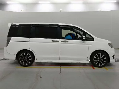 HONDA STEPWGN SPADA