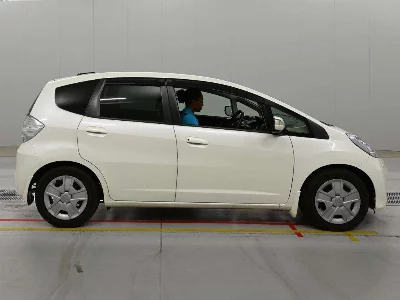 HONDA FIT HYBRID