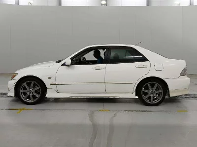 TOYOTA ALTEZZA