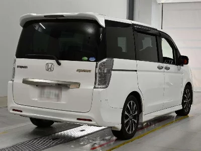 HONDA STEPWGN SPADA