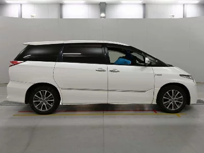 TOYOTA ESTIMA HYBRID