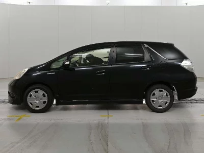 HONDA FIT SHUTTLE HYBRID