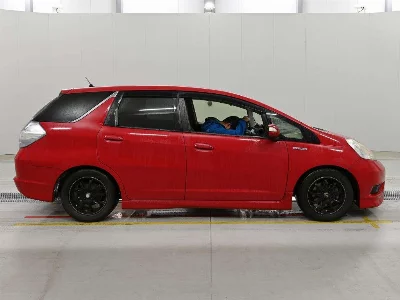 HONDA FIT SHUTTLE HYBRID