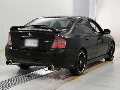 SUBARU LEGACY B4