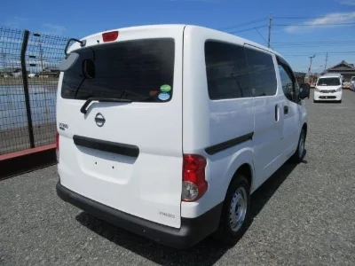 Nissan NV200 VANETTE VAN