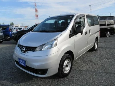 Nissan NV200 VANETTE VAN