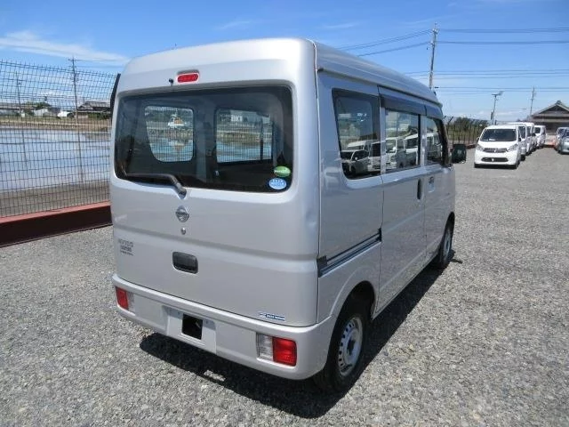 Nissan NV100 Clipper  с аукциона в Японии
