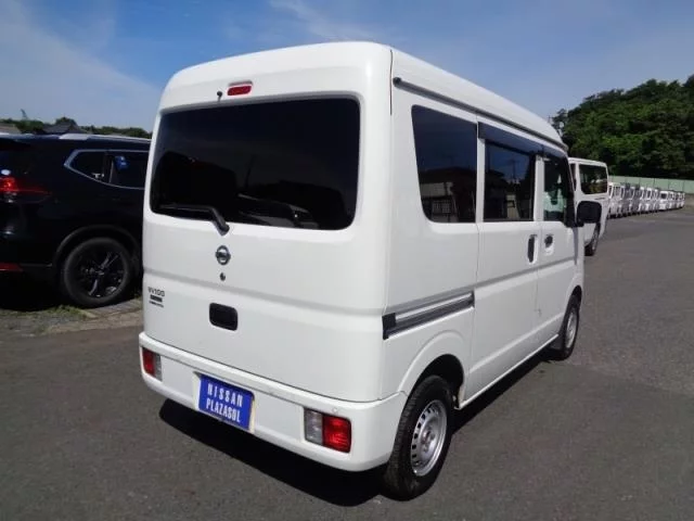 Nissan NV100 Clipper  с аукциона в Японии
