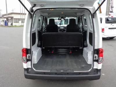 Nissan NV200 VANETTE VAN