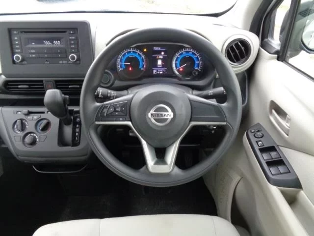 Nissan Dayz  с аукциона в Японии