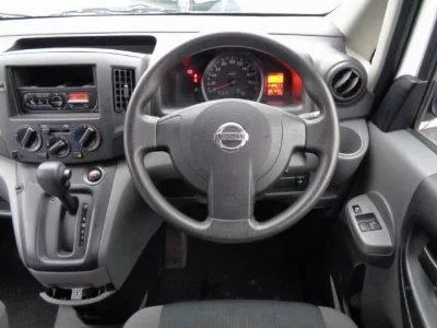 Nissan NV200 VANETTE VAN