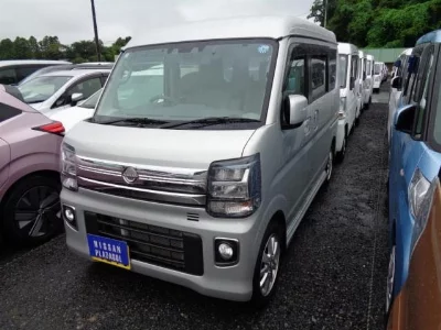 Nissan NV100 Clipper Rio