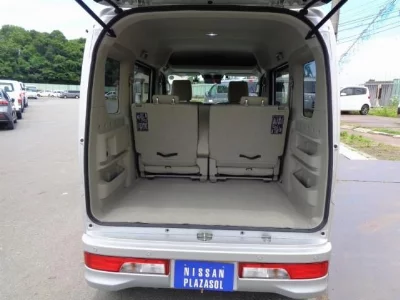 Nissan NV100 Clipper Rio
