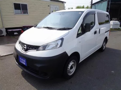 Nissan NV200 VANETTE VAN