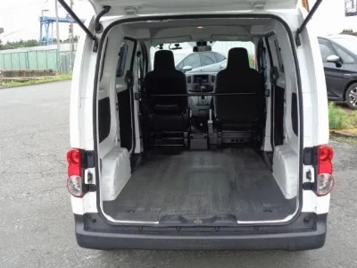 Nissan NV200 VANETTE VAN