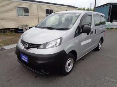 Nissan NV200 VANETTE VAN