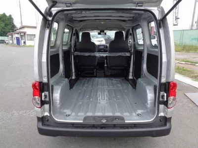 Nissan NV200 VANETTE VAN