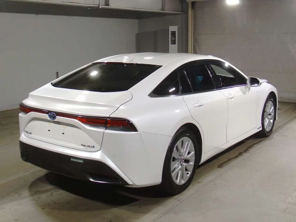 Toyota Mirai  с аукциона в Японии
