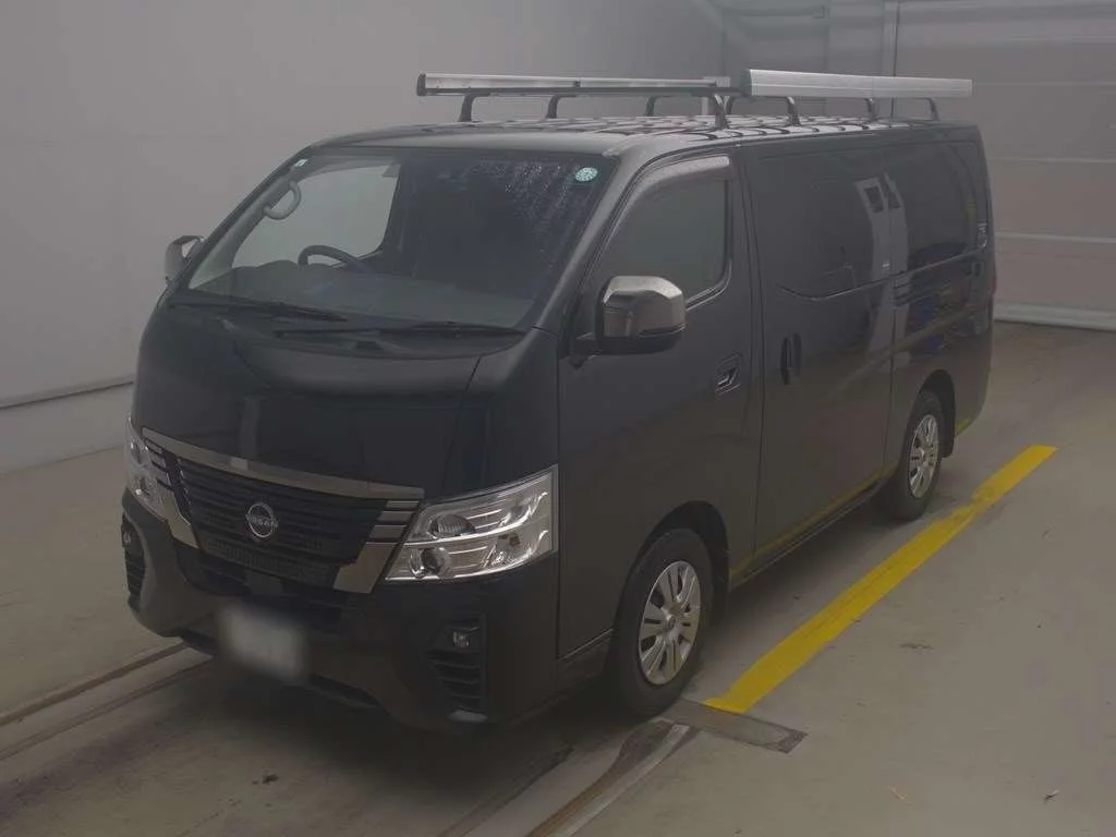 Nissan Caravan  с аукциона в Японии