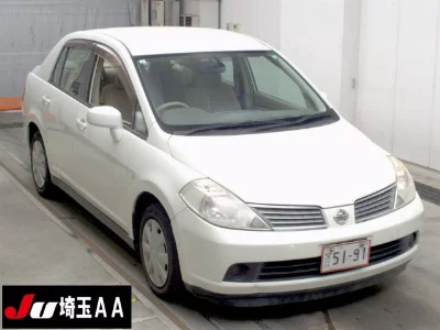 Nissan Tiida Latio