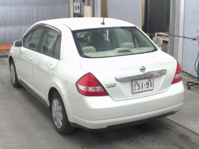 Nissan Tiida Latio