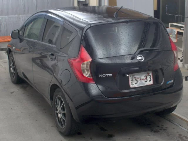 Nissan Note  с аукциона в Японии