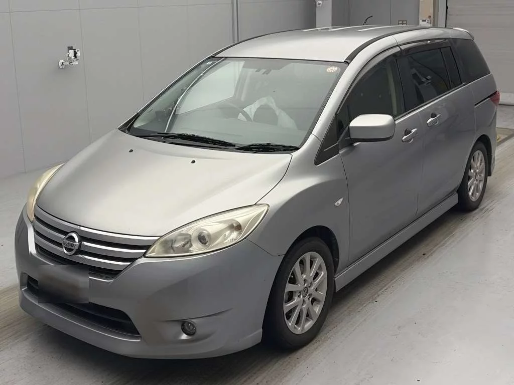 Nissan Lafesta  с аукциона в Японии