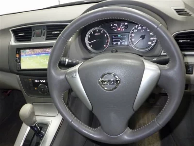 Nissan BLUEBIRD SYLPHY