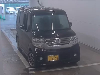 HONDA N BOX CUSTOM