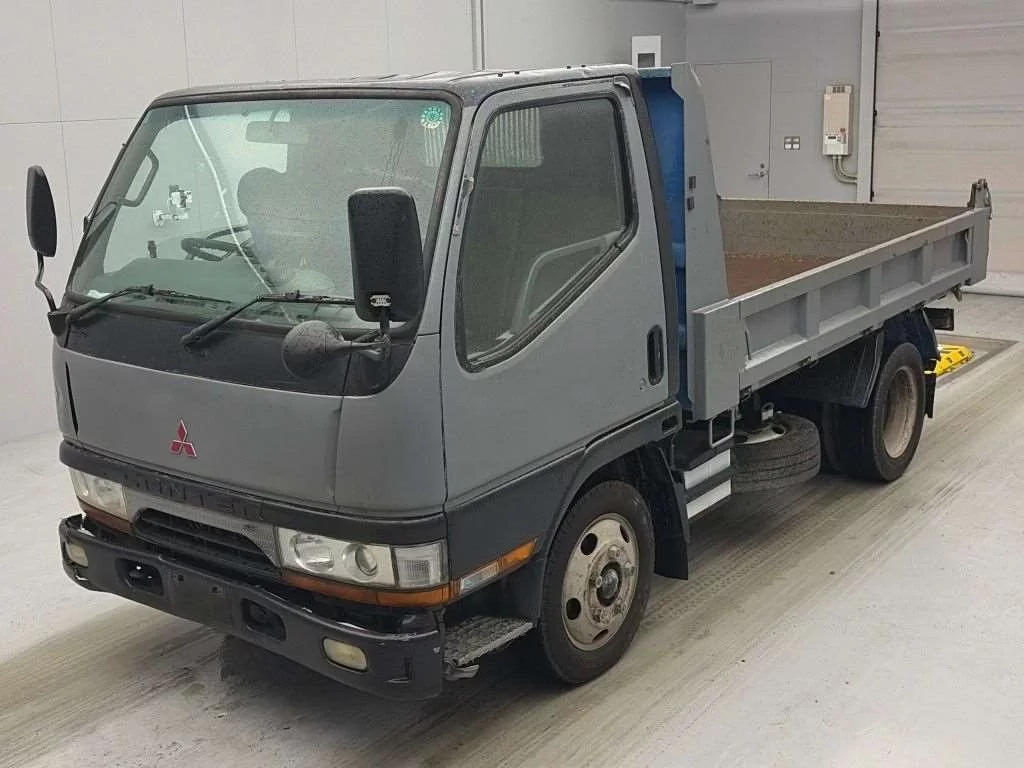 Mitsubishi Fuso Canter  с аукциона в Японии