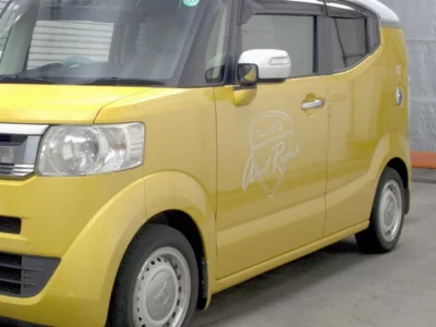 Honda N-Box Slash