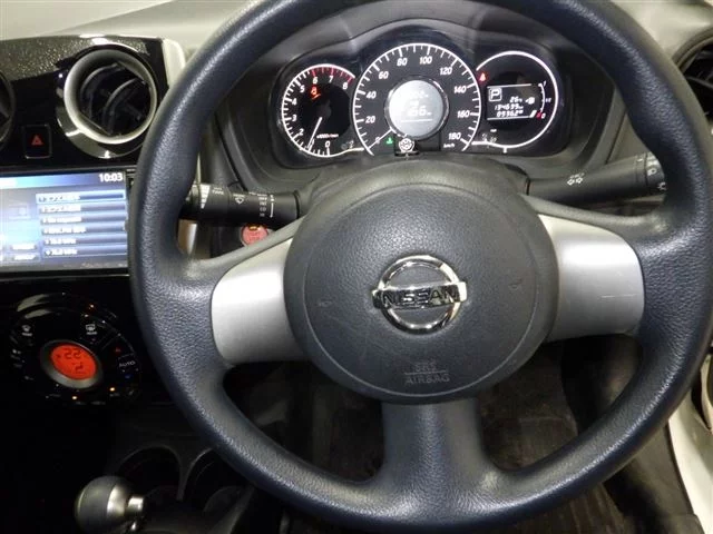 Nissan Note  с аукциона в Японии