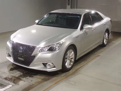 TOYOTA CROWN HYBRID