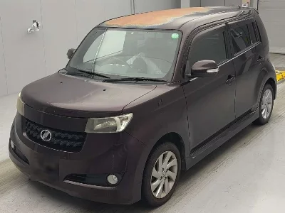TOYOTA BB