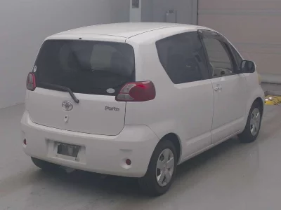 TOYOTA PORTE