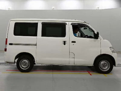 Toyota LiteAce Van