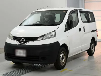 Nissan NV200 VANETTE VAN