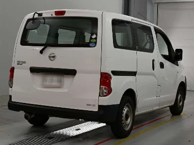 Nissan NV200 VANETTE VAN