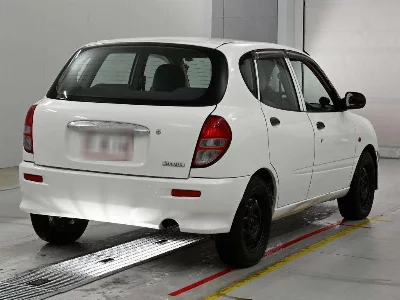 Daihatsu Storia