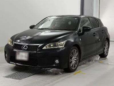 Lexus CT200h