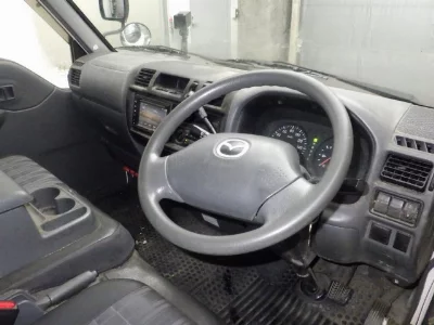 Mazda Bongo Van